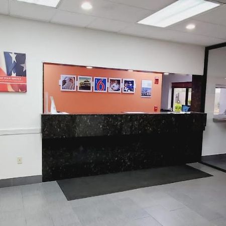 Motel 6-Memphis, Tn - Graceland Eksteriør bilde